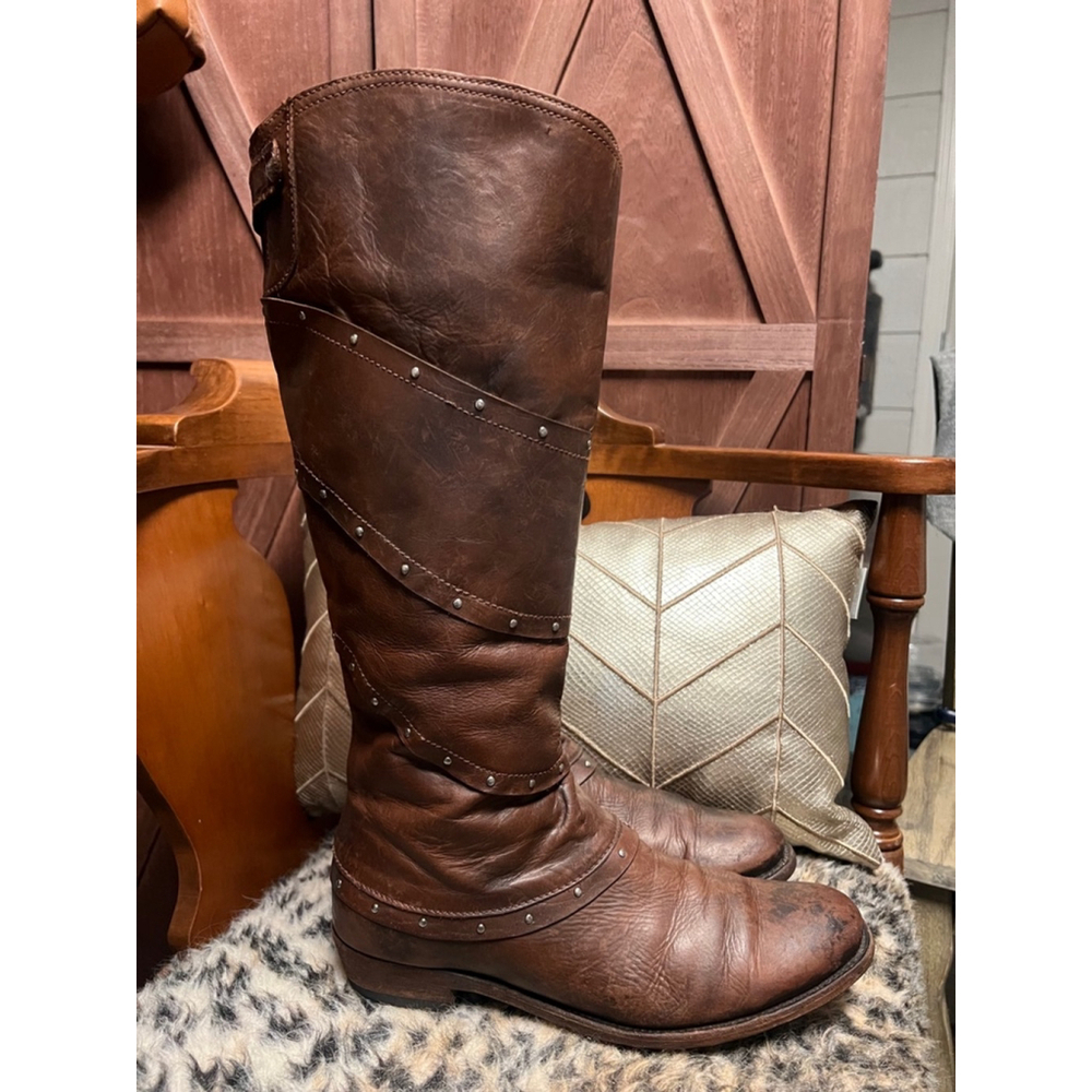 Liberty Black leather boots size 10.5, western, cowgirl, studded